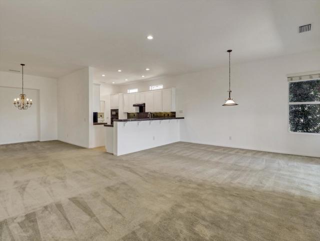 80418 Dumphries Court, Indio CA: https://media.crmls.org/mediaz/7b5fccf6-36d7-4af4-b19c-1d74542bc9fa.jpg