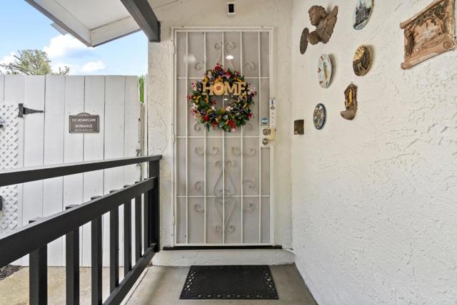 40 Shelter Creek Lane, San Bruno CA: https://media.crmls.org/mediaz/7b5ffe9e-e8ca-4ef1-80e7-82c0351ba5d6.jpg
