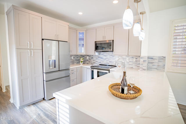 Detail Gallery Image 9 of 54 For 714 Nile River Dr, Oxnard,  CA 93036 - 3 Beds | 2/1 Baths
