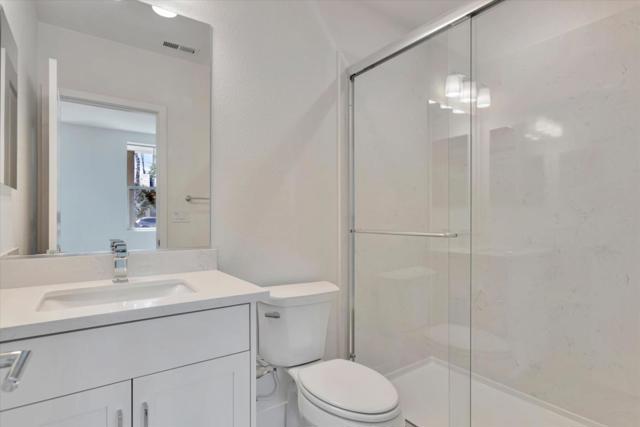 2739 Oak Road, Walnut Creek CA: https://media.crmls.org/mediaz/7b6055be-9640-445f-bd71-78624d71604e.jpg