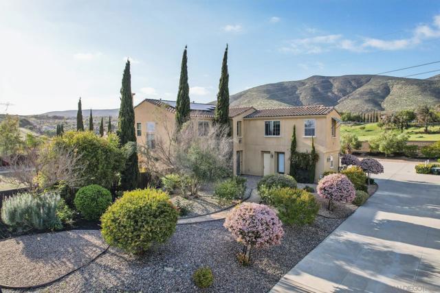3043 Adams Ranch Ct, Chula Vista CA: https://media.crmls.org/mediaz/7b609e5e-a130-45d9-b315-a67005691d53.jpg