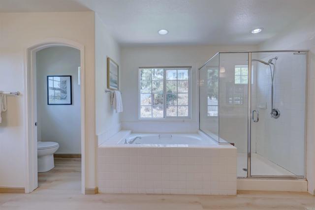 954 Prism Drive, San Marcos CA: https://media.crmls.org/mediaz/7b627ae5-13d4-4246-96bf-63a105fe2f56.jpg