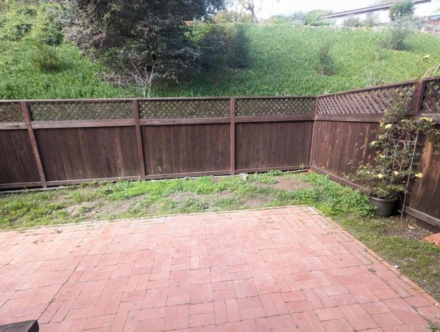 Detail Gallery Image 13 of 18 For 508 Turfwood Ln, Solana Beach,  CA 92075 - 3 Beds | 2/1 Baths