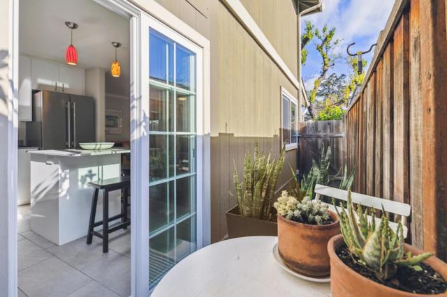 1215 Bird Avenue, San Jose CA: https://media.crmls.org/mediaz/7b6310b6-d41e-4cee-b9fe-993d7d677b10.jpg