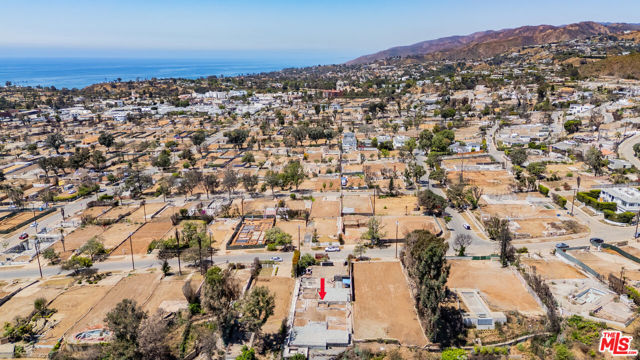 Drew Fenton | 1144 Chautauqua Boulevard Pacific Palisades CA | MLS: 7348264