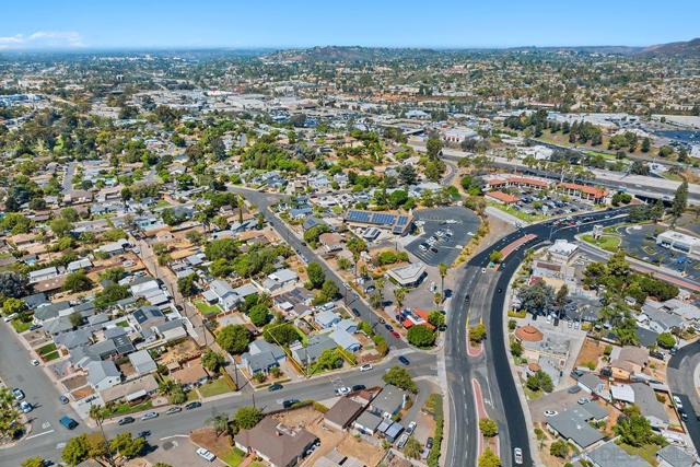 5088 Glen St, La Mesa, California 91942, 3 Bedrooms Bedrooms, ,2 BathroomsBathrooms,Single Family Residence,For Sale,Glen St,240021762SD