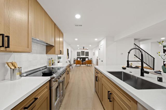 Image 15 of 45 For 5889 Cozzens St.