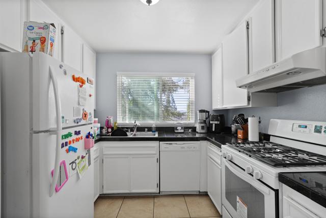 Image 14 of 28 For 10382 Alphonse Street F4
