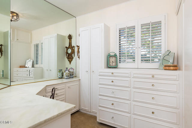 3350 Lombardy Road, Pasadena CA: https://media.crmls.org/mediaz/7b667110-aa1f-4033-bc0d-751e4d4416d8.jpg