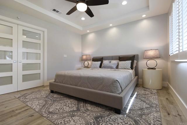 7068 Estrella De Mar, Carlsbad CA: https://media.crmls.org/mediaz/7b668644-5dca-458e-885f-6d2d6141f08a.jpg