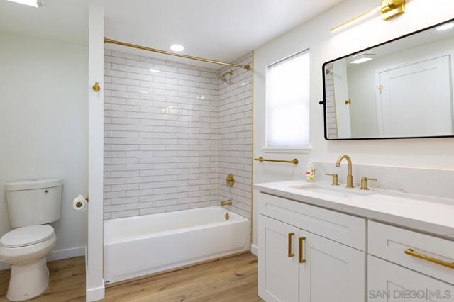 12365 Horado Rd, San Diego CA: https://media.crmls.org/mediaz/7b669b67-f696-4a86-8833-abd10421a0f4.jpg