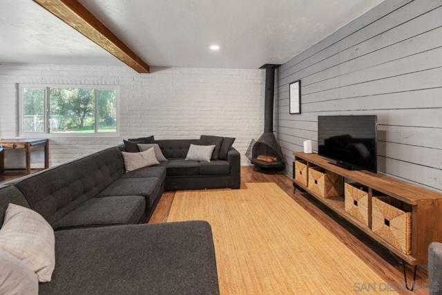 2025 Forester Creek Rd, El Cajon CA: https://media.crmls.org/mediaz/7b66c9fd-be14-428f-9005-409df39f477b.jpg