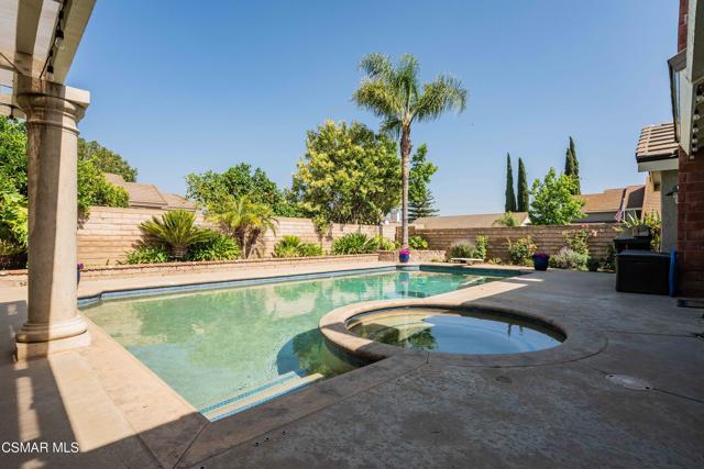 3578 Claridge Court, Simi Valley CA: https://media.crmls.org/mediaz/7b66ce4d-dd21-493d-a789-91b905346c10.jpg