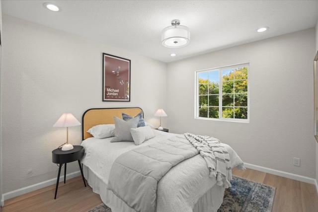 586 Burgoyne Street, Mountain View CA: https://media.crmls.org/mediaz/7b67bc28-9081-444f-8e50-28ac3460d216.jpg