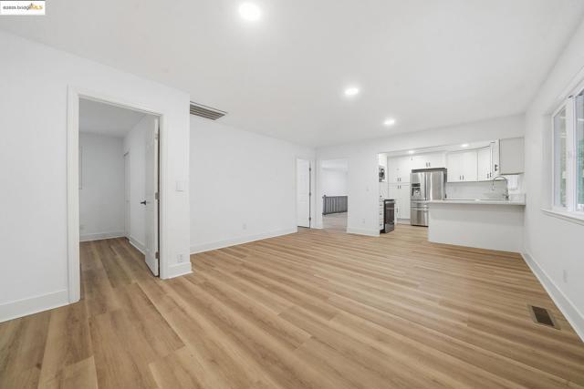 23656 Lightning Ln, Pioneer CA: https://media.crmls.org/mediaz/7b6914d2-1133-44ee-bda8-cd9814616650.jpg