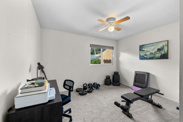 31909 Del Cielo Este, Bonsall CA: https://media.crmls.org/mediaz/7b695d16-fafc-4962-a121-4c48a644f9c0.jpg