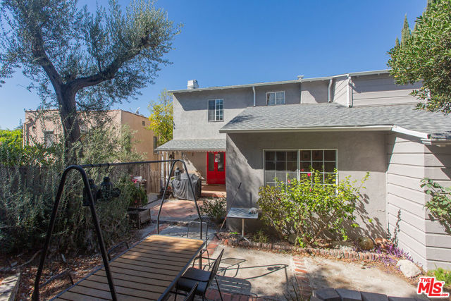 3310 Griffith Park Boulevard photo 28