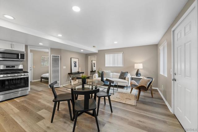 4573 4575 Massachusetts St, San Diego CA: https://media.crmls.org/mediaz/7b6ba031-d135-430d-950a-a53bbfe32b6d.jpg