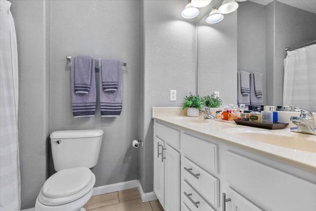 3301 N Park Drive, Sacramento CA: https://media.crmls.org/mediaz/7b6be428-99d2-46a8-85ee-a3b6e1f352f6.jpg