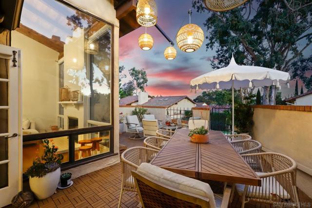 16936 Via de Santa Fe, Rancho Santa Fe CA: https://media.crmls.org/mediaz/7b6c2412-ee0e-4ec3-adc4-cf62dfa94b61.jpg