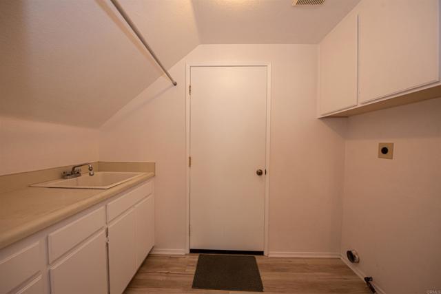 2432 Live Oak Road, Escondido CA: https://media.crmls.org/mediaz/7b6cb139-c120-4f91-8d87-5a65fe33329a.jpg