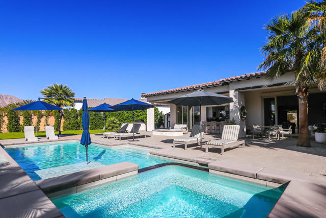 81320 Thunder Gulch Way, La Quinta CA: https://media.crmls.org/mediaz/7b6e10f5-1789-4681-bf3f-19a3fca9de4a.jpg