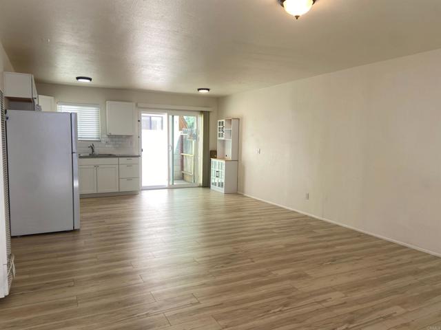 Detail Gallery Image 7 of 10 For 528 7th St, Imperial Beach,  CA 91932 - 2 Beds | 1 Baths