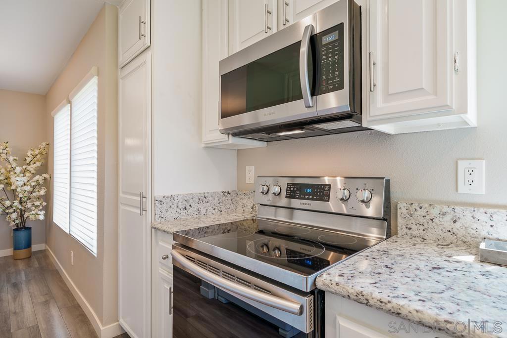 17637 Pomerado Rd - photo 13