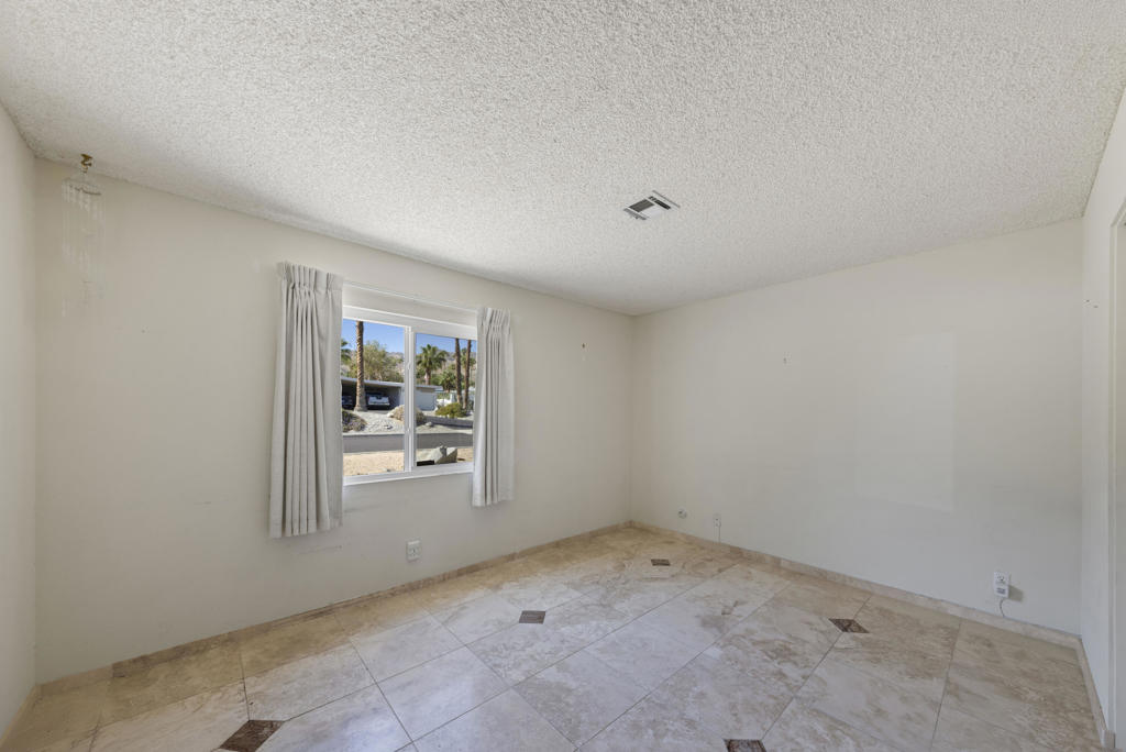 MLS #219137701DA image #27