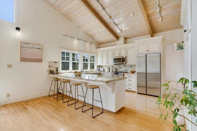 455 Calle Del Sol, Aptos CA: https://media.crmls.org/mediaz/7b6eaa89-5961-4d5d-948b-c025a962e2ad.jpg