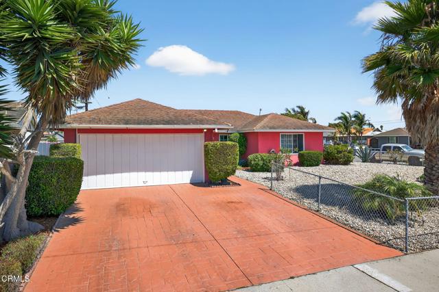 3666 Fournier Street, Oxnard CA: https://media.crmls.org/mediaz/7b6f32d3-7f9f-403e-b182-6740451e04b0.jpg
