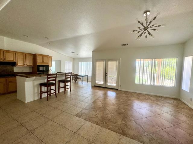80625 Virginia Avenue, Indio CA: https://media.crmls.org/mediaz/7b706f9e-96f2-4074-898e-737486c9acb5.jpg