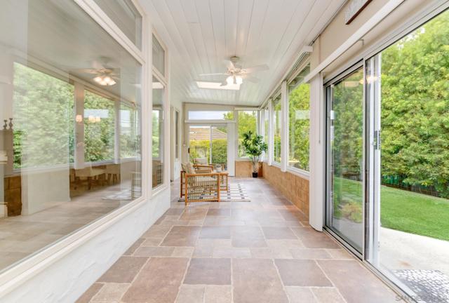 14231 Fox Run Row, San Diego CA: https://media.crmls.org/mediaz/7b70a201-57f3-4603-9cdc-d435188a78de.jpg