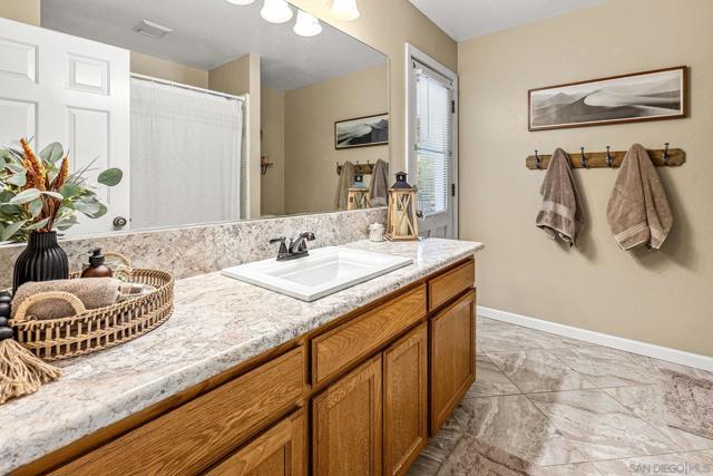 24822 Pappas Rd, Ramona CA: https://media.crmls.org/mediaz/7b70fcde-7762-4bfa-83be-5dfe347d3ac0.jpg