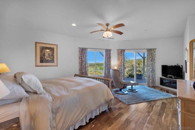 4667 Luneta View Rd, Julian CA: https://media.crmls.org/mediaz/7b735fc7-6cb5-479e-888d-b25b078b1a07.jpg