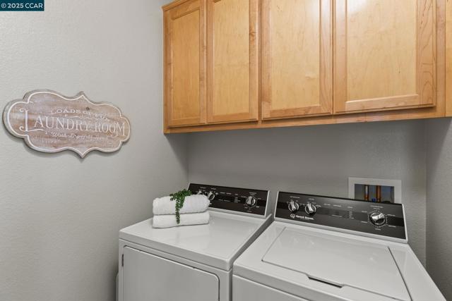 1560 Craiglee Way, San Ramon CA: https://media.crmls.org/mediaz/7b73ce78-7912-4041-bfd8-b39a501c8bdd.jpg