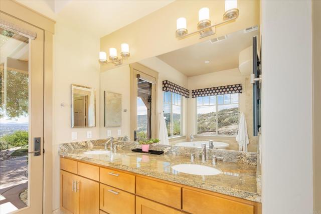 Detail Gallery Image 27 of 70 For 284 Ramona Real, Ramona,  CA 92065 - 3 Beds | 2 Baths