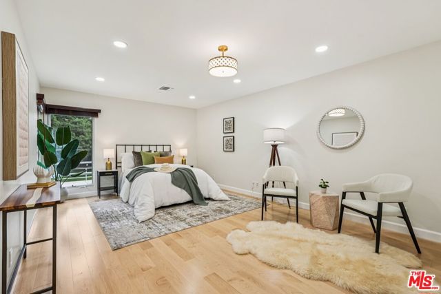 240 Oakhurst Lane, Arcadia CA: https://media.crmls.org/mediaz/7b74bdee-b51a-480b-82dc-7066ed969160.jpg
