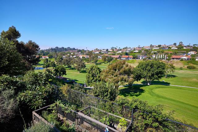 350 Punta Baja Dr, Solana Beach CA: https://media.crmls.org/mediaz/7b74f3bc-9d6f-4459-9268-ff39aacdddfd.jpg