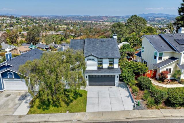 1782 E Pointe Avenue, Carlsbad CA: https://media.crmls.org/mediaz/7b7644ed-4ca3-45ee-a834-65808a09bcf1.jpg