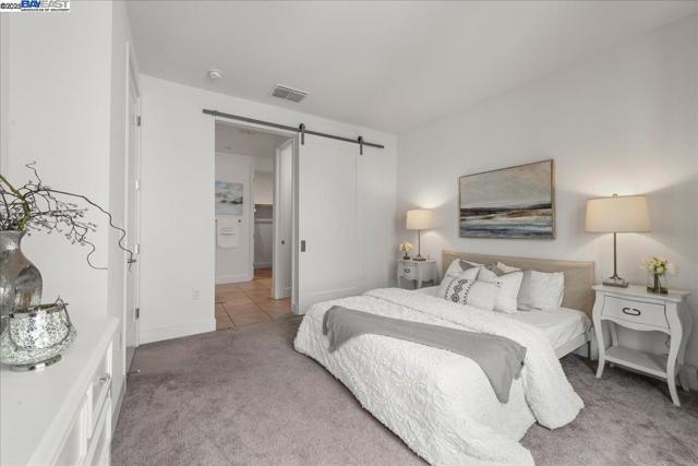 7906 Regional Cmn, Dublin CA: https://media.crmls.org/mediaz/7b766d8a-fe1f-4e37-8b78-422d6dc5ba37.jpg