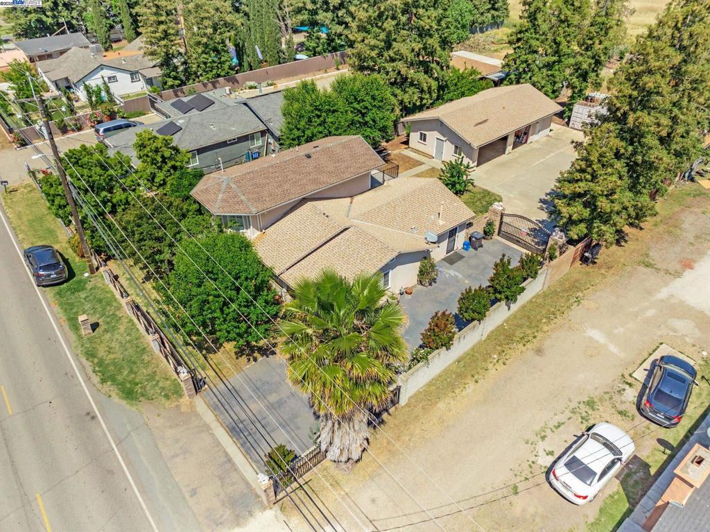 4649 Quashnick Rd