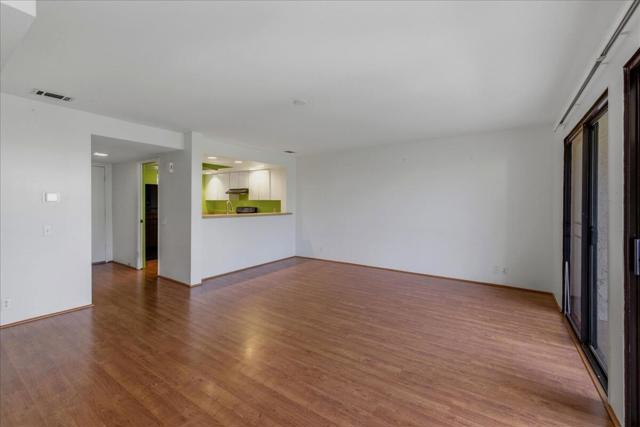 453 E Via Escuela #522, Palm Springs, CA 92262