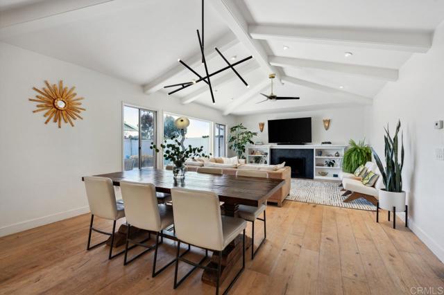 5171 College Gardens Court, San Diego CA: https://media.crmls.org/mediaz/7b77c750-c3ec-407c-ace1-e4db3bfc60a8.jpg