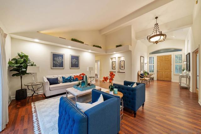 7102 Via Mariposa Norte, Bonsall CA: https://media.crmls.org/mediaz/7b79708b-9733-494e-89b9-cd3853f17160.jpg