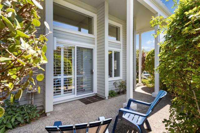 160 Frederick Street, Santa Cruz CA: https://media.crmls.org/mediaz/7b7a629f-5e43-4096-a933-bb8a14f96828.jpg