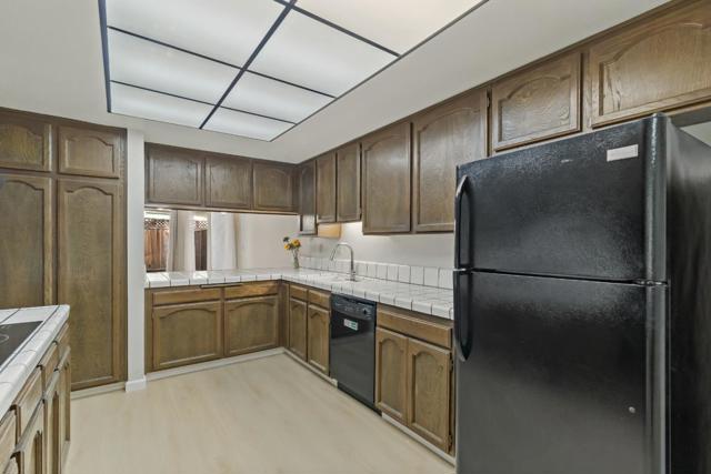 Image 23 of 56 For 1257 Bracebridge Court