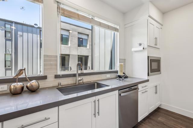 3819 Improvement Ter, Fremont CA: https://media.crmls.org/mediaz/7b7b8ec3-b5fa-471f-8090-a0de4b91460a.jpg