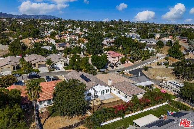 20280 Newton Street, Corona CA: https://media.crmls.org/mediaz/7b7bf523-29ba-47cf-8c06-4370f7522b21.jpg