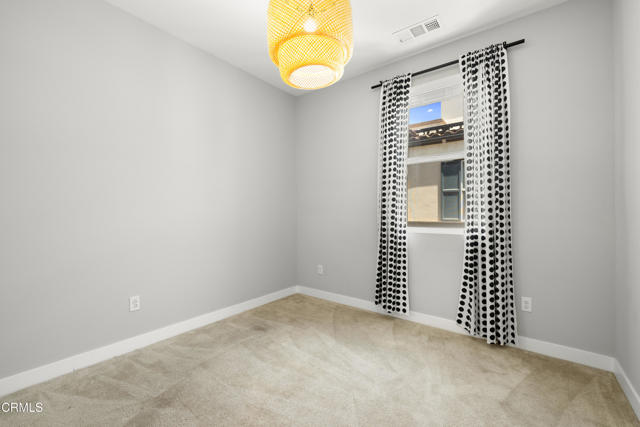 623 W Foothill Boulevard, Glendora CA: https://media.crmls.org/mediaz/7b7c3138-49c3-45c1-8ed1-2d9b5e8c2323.jpg